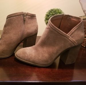 Lucky Brand salza Bootie